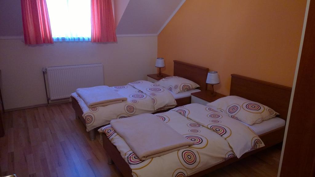 Pansion Rody Bed and Breakfast Gornja Stubica Rum bild