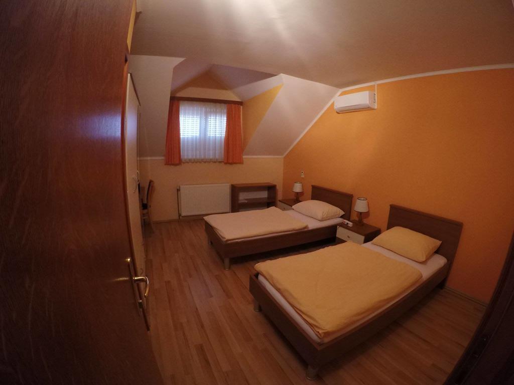 Pansion Rody Bed and Breakfast Gornja Stubica Exteriör bild